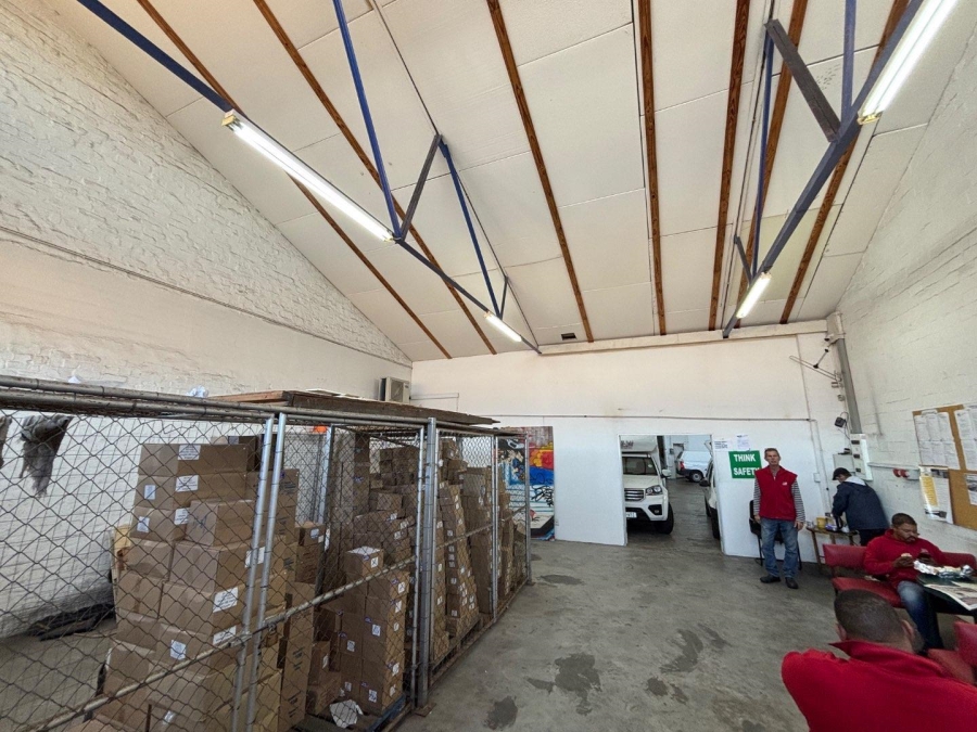To Let commercial Property for Rent in Paarden Eiland Western Cape